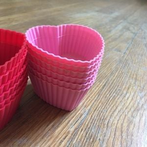 Kitchen - Heart Shaped Cupcake molds Kitchen - Heart Shaped Cupcake molds